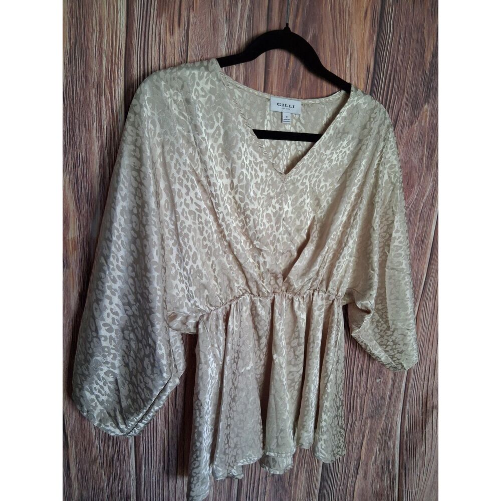 Gilli Size M Champagne Satin Animal Leopard Jacquard V-Neck Blouse Top medium